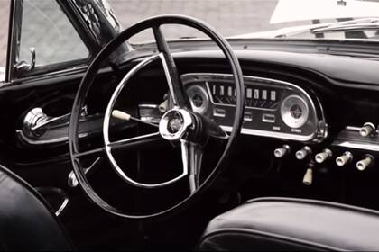 No existe en todo el país un Ford Falcon Futura Cabriolet de 1963 como el que importó un aficionado argentino desde los Estados Unidos