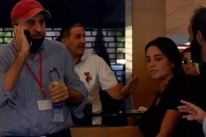 "No fue una elección fácil hacer lo que hice", expresó Hafiz a Rachael Thorn en una entrevista (Foto: EPA)