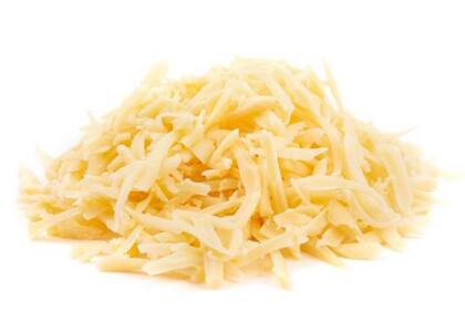 El "rawmesan" es un sustituto vegano para el queso rallado elaborado con semillas de girasol y levadura (imagen ilustrativa)