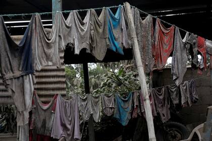 No hubo tiempo de descolgar la ropa