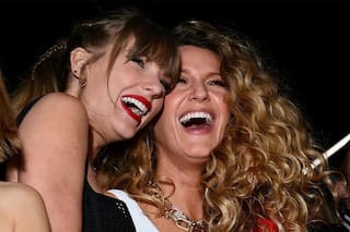 El silencio de Blake Lively ante el anuncio de compromiso de Taylor Swift