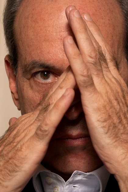 "No le doy demasiada importancia a esas divisiones entre hombre y mujer... al menos en lo que tiene que ver con el vestuario", sostiene Ney Matogrosso