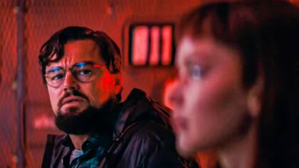 No miren hacia arriba. Con Jennifer Lawrence y Leonardo DiCaprio