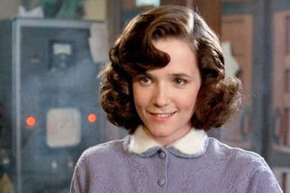No pasó el tiempo para Lea Thompson, la actriz que interpretó a la mamá de Marty McFly en Volver al Futuro