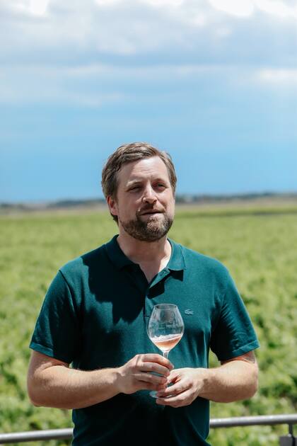 Ed Holloway representa, entre otras empresas de la industria gastronómica, a Finca Agostino.