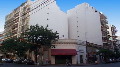 NO. Quieren evitar disrupciones en la altura de las
construcciones en esquinas respecto del resto de la cuadra