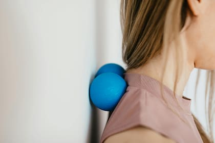 No se deben buscar en Internet soluciones para calmar el dolor de cuello debido a que las consecuencias podrían ser peores