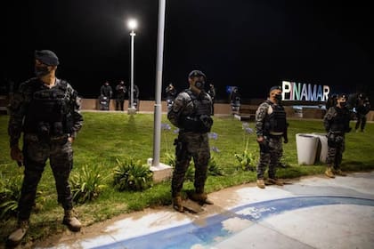 No se estableció aún qué fuerzas de seguridad se encargarán de hacer cumplir el toque de queda sanitario