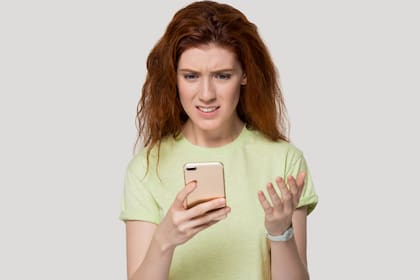 No siempre que funciona lento el teléfono es porque quedó obsoleto: algunos trucos pueden permitirle recuperar parte de su capacidad