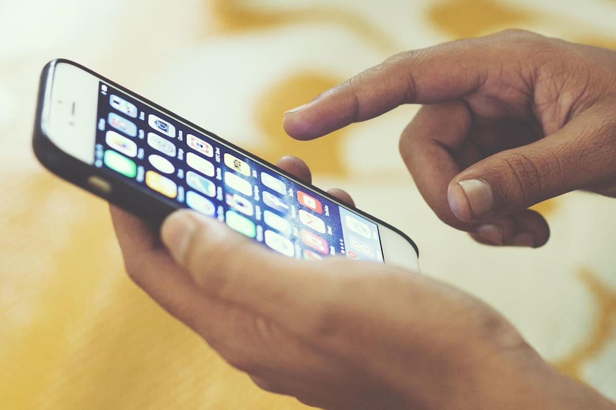 No solo graban, también transcriben, identifican quién habla, resumen la información y la organizan para que puedas consultarla de manera rápida. (Foto ilustrativa: PIXABAY)