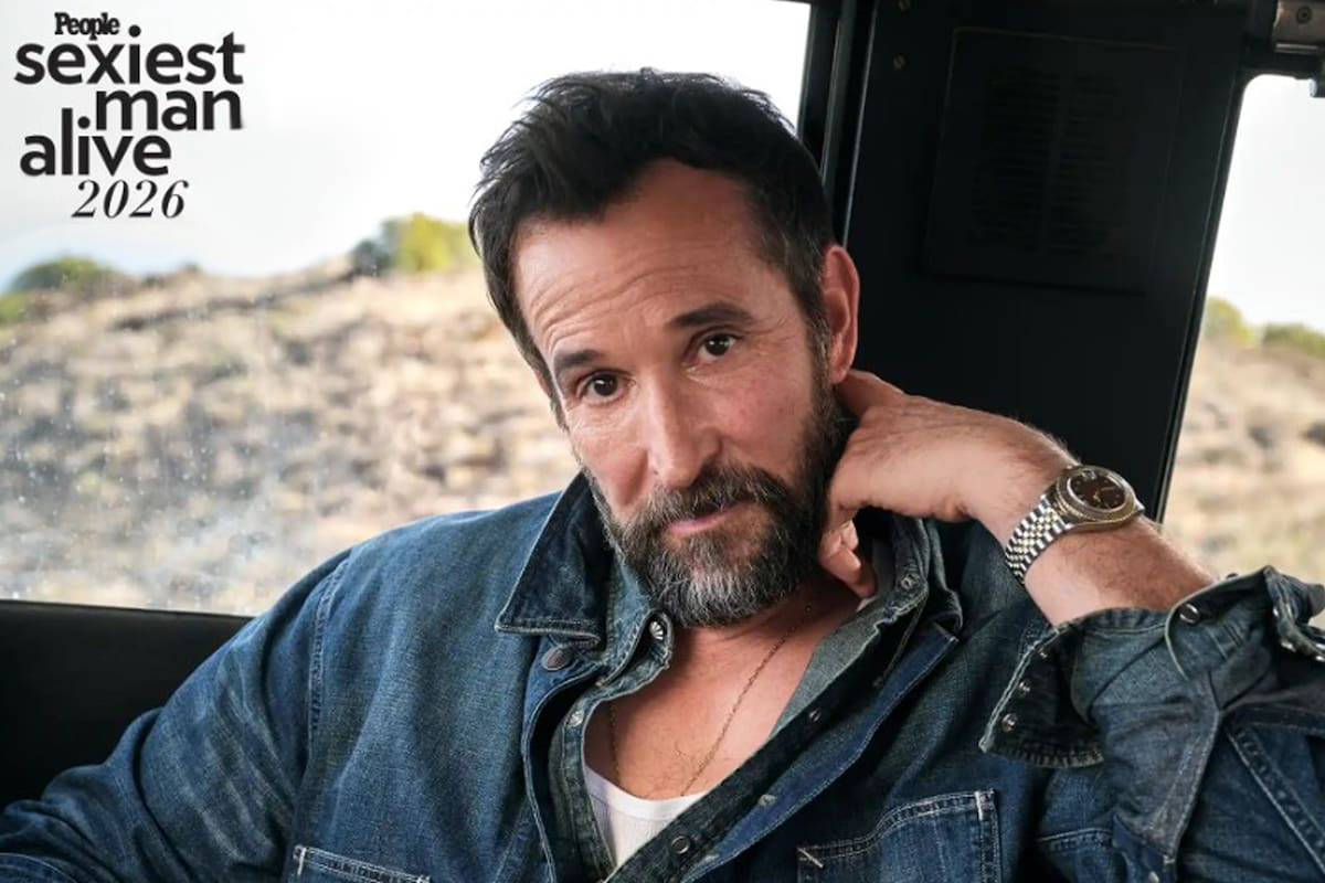Noah Wyle fue elegido el hombre más sexy por la revista People