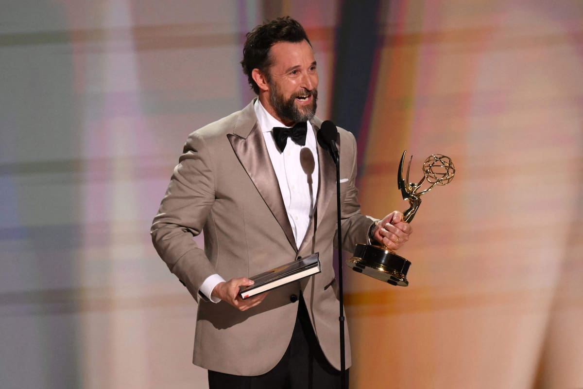 Noah Wyle ganó el Emmy a Mejor actor principal en serie dramática por The Pitt por segundo año consecutivo