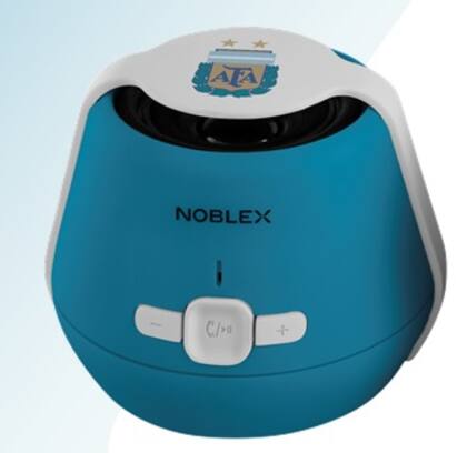 Noblex adquirió una licencia de la AFA para “tunear” auriculares, cargadores, altavoces y tabletas con los colores de la Selección Nacional.