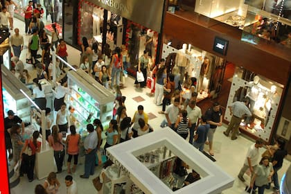 La Noche de los shoppings 2025 tendrá lugar este martes 23 de diciembre