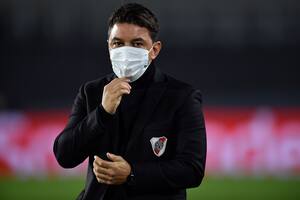 Noche fría en el Monumental, tanto en la temperatura como en el juego millonario; Marcelo Gallardo reconoció que a River le "costó tomar las riendas del partido" frente a Mineiro en la ida de su serie de cuartos de final por la Copa Libertadores.