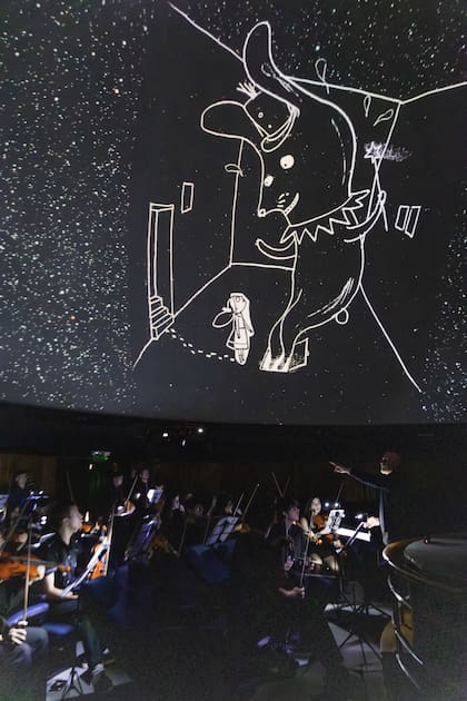Nocturno en el Planetario