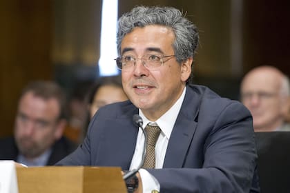 Noel Francisco, abogado de la Casa Blanca ante la Corte Suprema