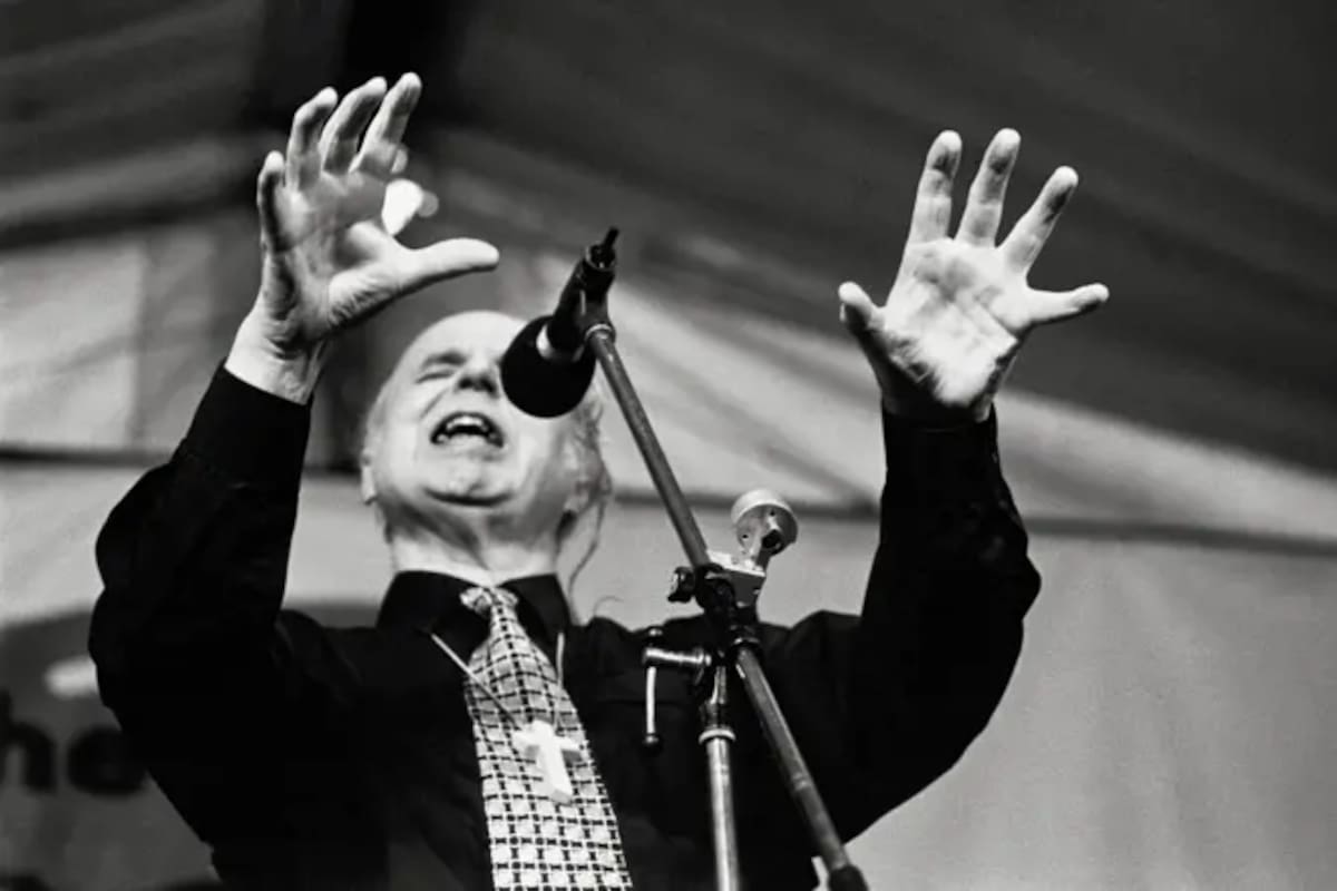 Noel Stanton era el tiránico líder de la Hermanad de Jesús. Murió en 2009 antes de que pudiera ser procesado por algún delito