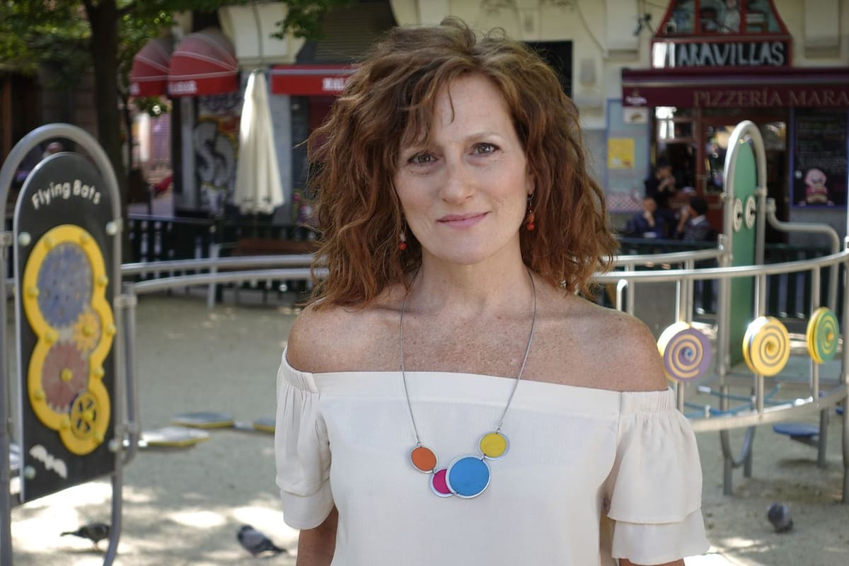 Noelia Noto, la única actriz argentina que obtuvo el Max, en la Plaza Dos de Mayo, de Malasaña