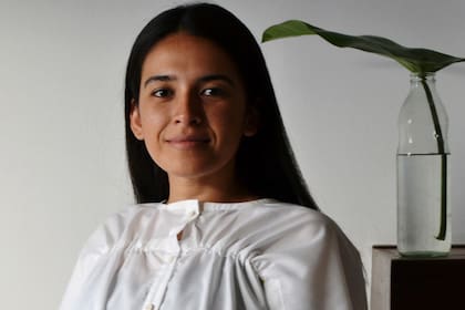 Noelia Ponce de León tiene 33 años, lleva adelante un proyecto social y, a través de sus diseños, promueve la toma de conciencia