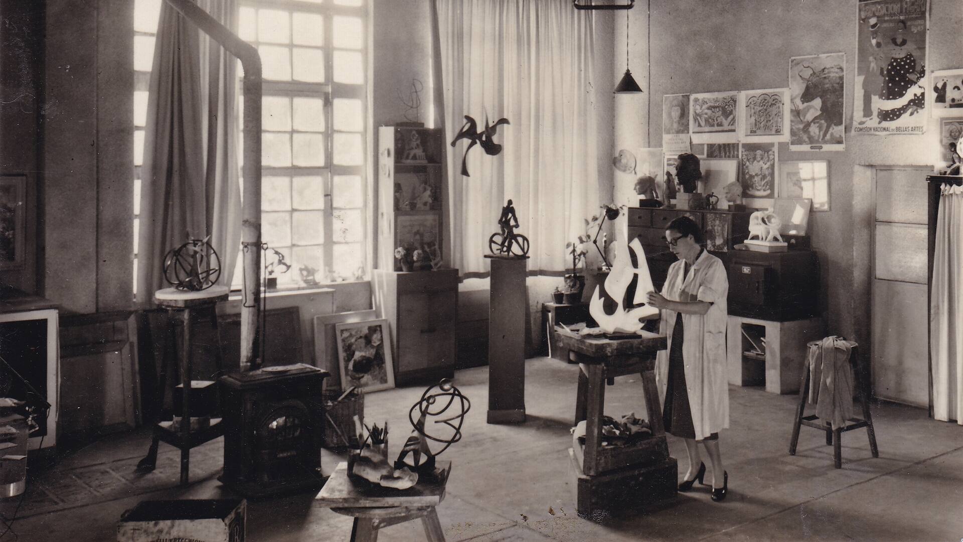 Noemí Gerstein en su taller
