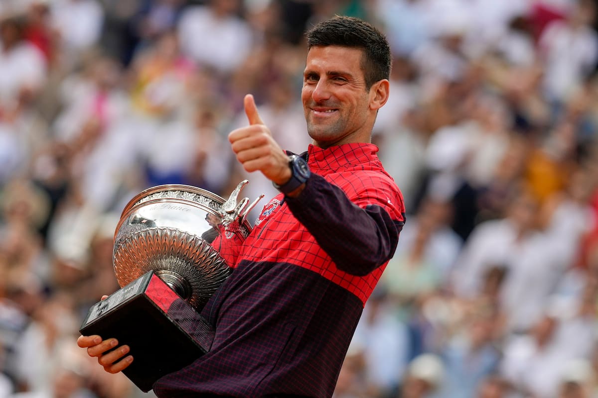'Nole' se quedó con su tercera Copa de los Mosqueteros y 23 corona de Grand Slam; la historia del tenis vive en él