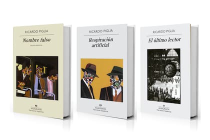 "Nombre falso", "Respiración artificial" y "El último lector", un libro de cuentos, una novela y un libro de crítica de Ricardo Piglia