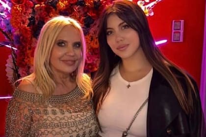 Nora Colosimo, sobre sus hijas: "Son increíbles y únicas. No lo digo como mamá, me saco la camiseta de madre y las miro desde la vereda de enfrente y pienso que son grosas e inteligentes"