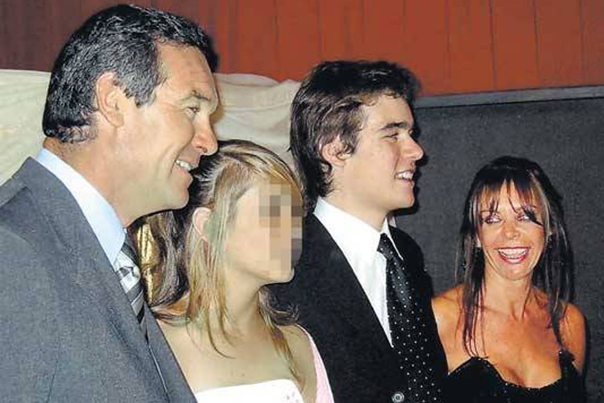 Nora Dalmasso, su esposo y su hijo