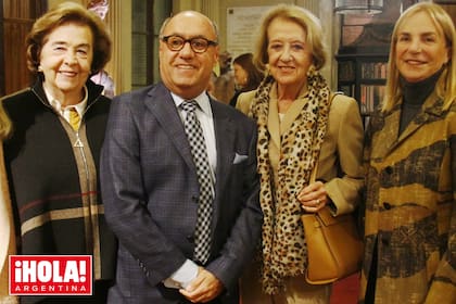 Nora M. de Sacerdote, Marcelo Nougués, María del Carmen Cerruti de Zorreguieta y María Mazzini.