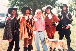 Norberto Fernández Moreno y una producción especial de POLO MUNDIAL, con los Mosqueteros de La Aguada: Javier, Miguel, Eduardo y Nacho Novillo Astrada