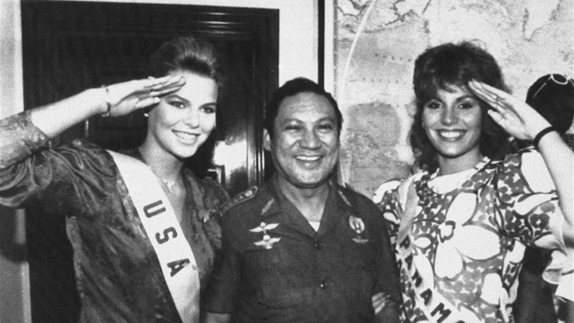 Noriega, durante un concurso de belleza en Panamá en 1986