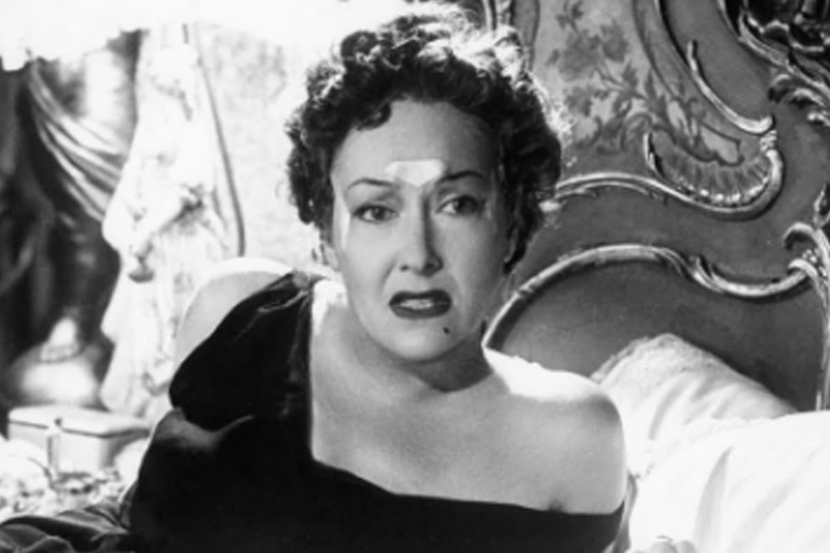 Norma Desmond (Gloria Swanson)