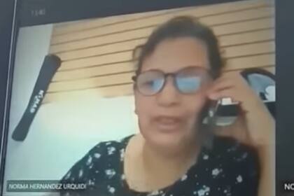 Norma Hernández Urquidi se refirió despectivamente al rendimiento del alumnado en diálogo con una colega
