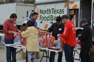 Comida gratis en Texas desde el 20 de julio: calendario y dónde entregan bolsas de alimentos frescos