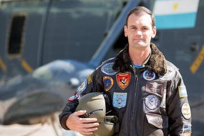 Nota Sea King. Capitán de Corbeta Braian Fenley, 40 años, oriundo de San Isidro, Buenos Aires. (foto: gentileza Fernando Acuña).