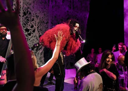 Note Marcato durante su show