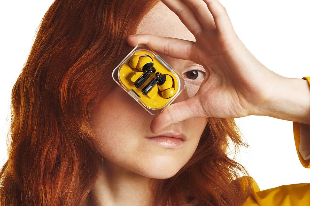 Nothing renovó sus auriculares inalámbricos con dos modelos, que entre sus características tienen la posibilidad de ofrecer un acceso directo para dialogar con ChatGPT a través de los auriculares