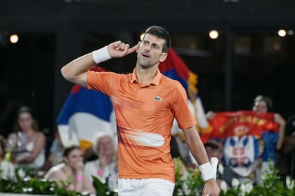 Novak Djokovic llegará al Australian Open tras ganar el título en Adelaida