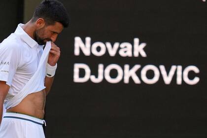 Novak Djokovic no dice adiós a Wimbledon y dice que volverá el próximo año