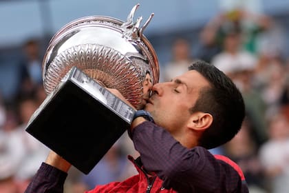 Novak Djokovic ya tiene su tercer título en París; en la final no le dio chances al noruego Casper Ruud y se coronó otra vez