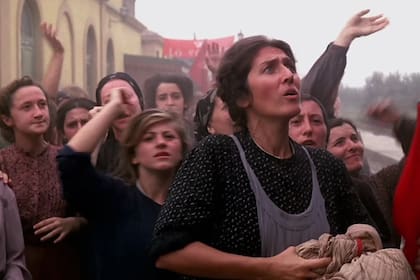 Novecento, su memorable épica sobre Italia de cinco horas de duración