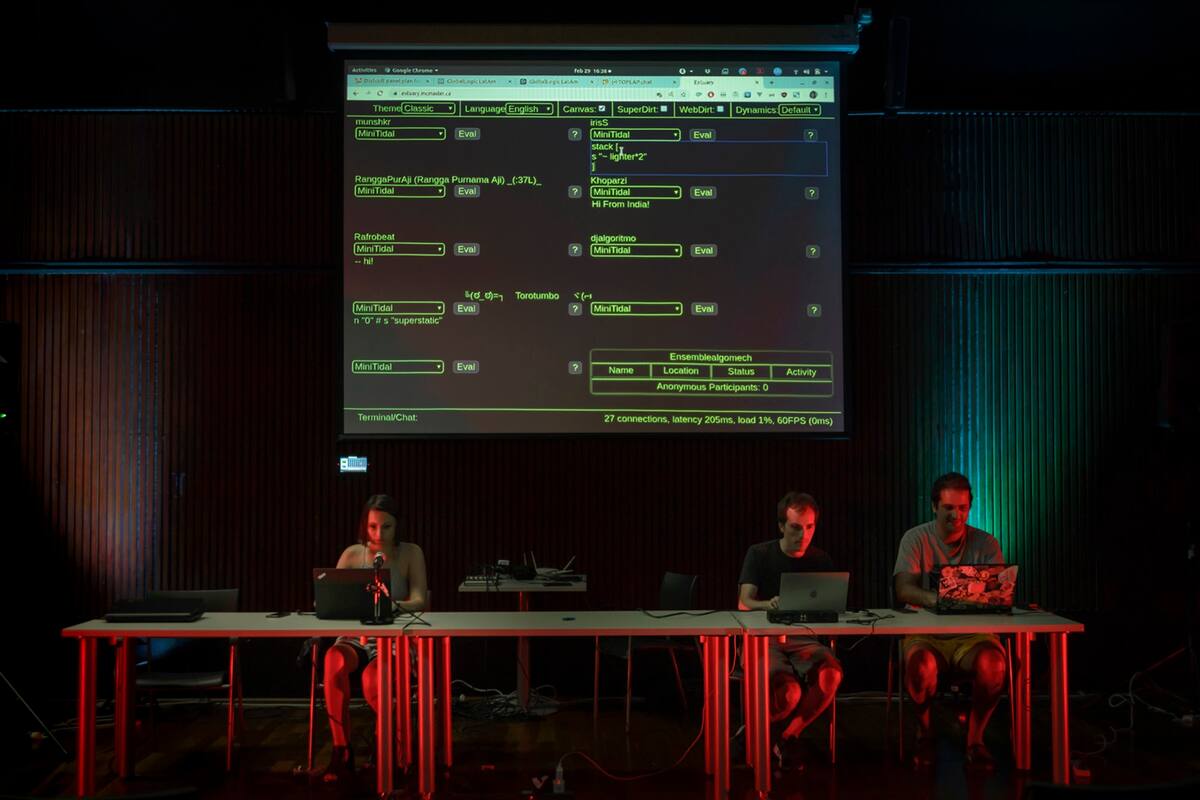 Noviembre electrónico