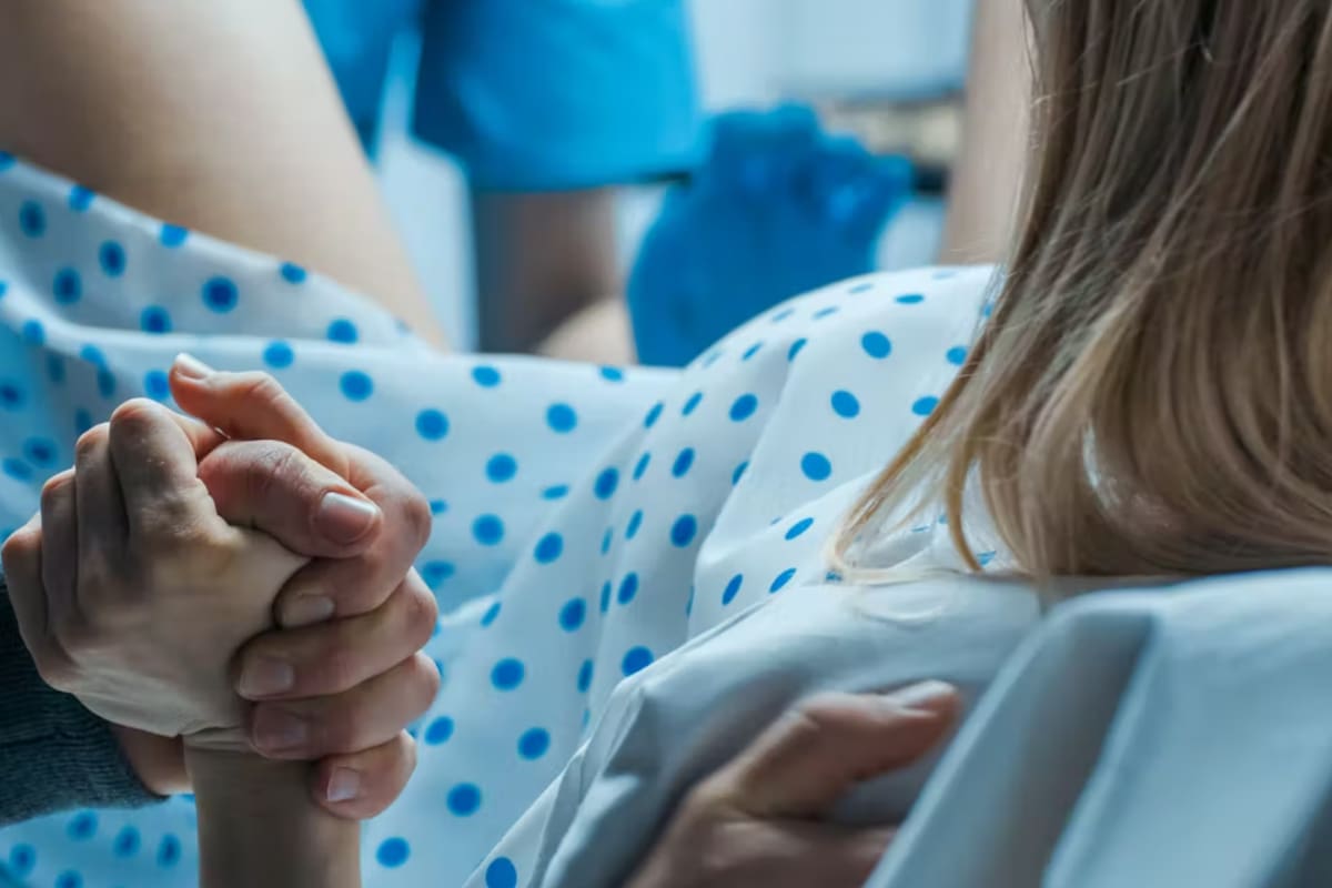 Nuestra especie generalmente necesita ayuda para dar a luz