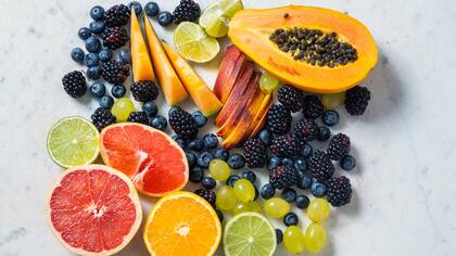 Nuestro cuerpo procesa mejor el azúcar que viene dentro de los alimentos.