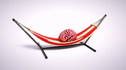 Nuestros cerebros son perezosos y toma un gran esfuerzo cognitivo cambiar el guión y estos atajos que ya hemos creado (FOTO: GETTY)