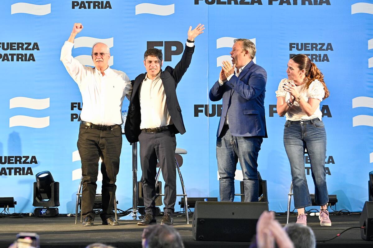 "Nuestros problemas no terminan humillándonos por 20.000 millones de dólares", dijo Kicillof en el cierre de campaña junto a Jorge Taiana, Jimena López y Mariano Cascallares.