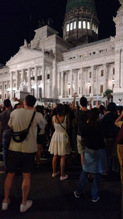 Nueva protesta frente al Congreso