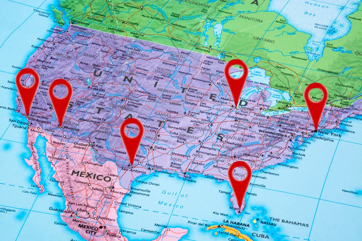 Nueva York, Chicago, Los Ángeles, Filadelfia y Miami, fueron algunas de las grandes ciudades donde el ICE realizó redadas (imagen ilustrativa)