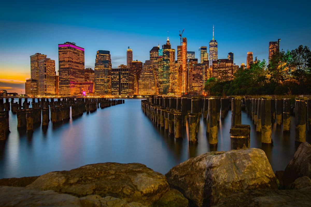 Nueva York es la segunda ciudad más costosa del mundo para vivir, precedida por Hong Kong